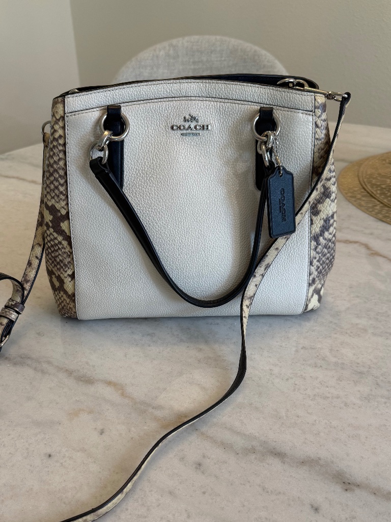 Rare Coach Ivory Black And Snakeskin Shoulder And Write Purse